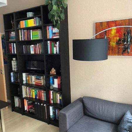 Gemuetliche 2 Zimmer Wohnung Neben Der Burg Krollwitz Luaran gambar