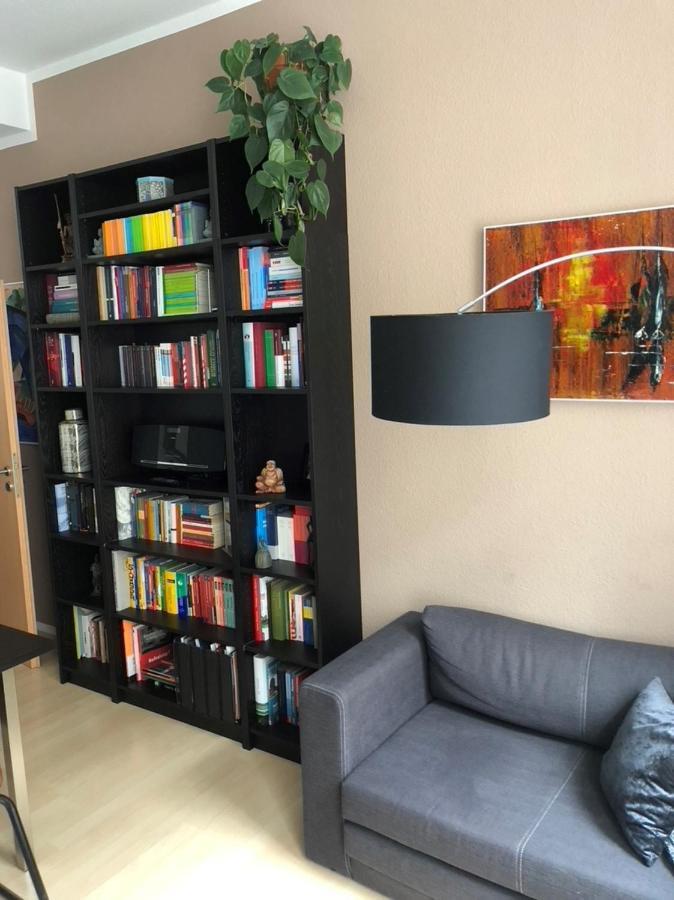 Gemuetliche 2 Zimmer Wohnung Neben Der Burg Krollwitz Luaran gambar