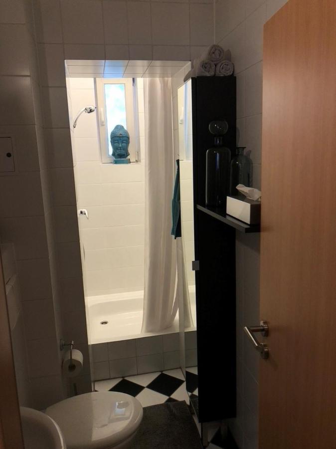 Gemuetliche 2 Zimmer Wohnung Neben Der Burg Krollwitz Luaran gambar